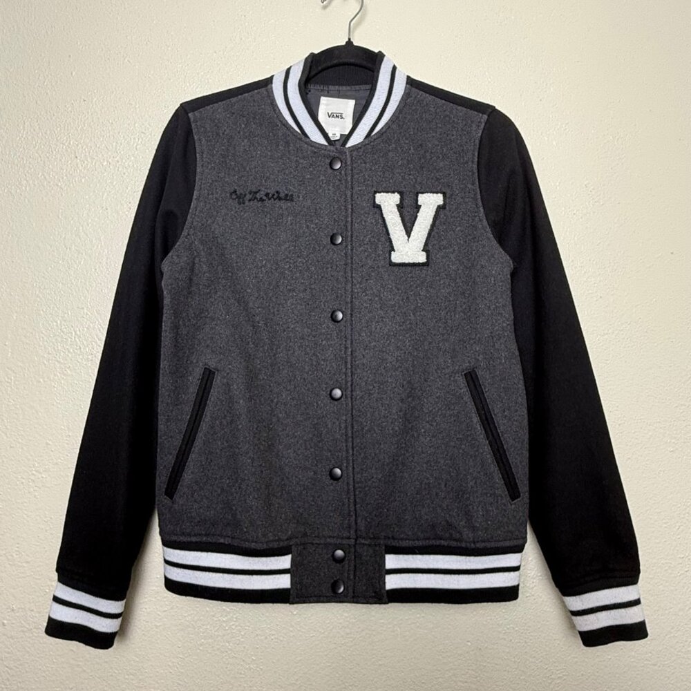 Vans Off The Wall Black & Gray 2 Toned Button Down Varsity Jacket Sz XS